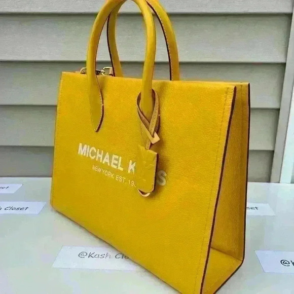 Michael Kors Mirella Tote Bag Medium Pebbled Leather Purse Bag Butter - Picture 3 of 11